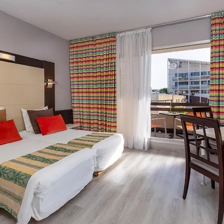 The Originals City, Galaxie, Aeroport 3*