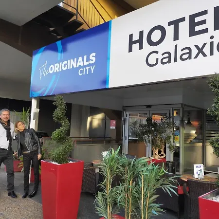 Hotel The Originals City, Galaxie, Aeroport